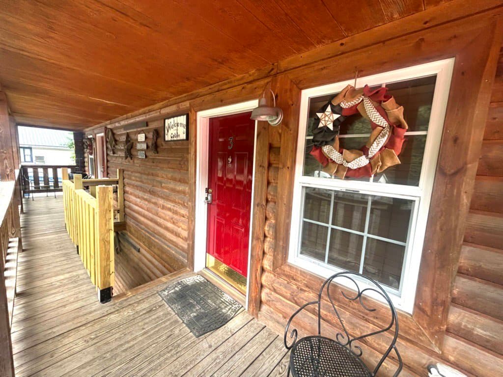Devils Anse Cabin 3