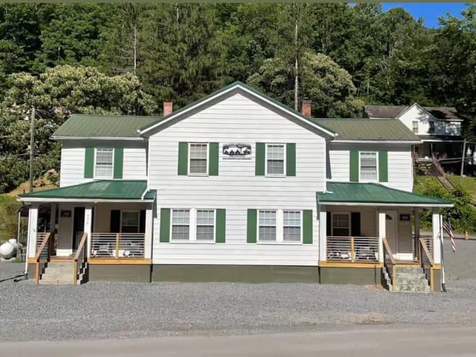 The Iron Horse Duplex