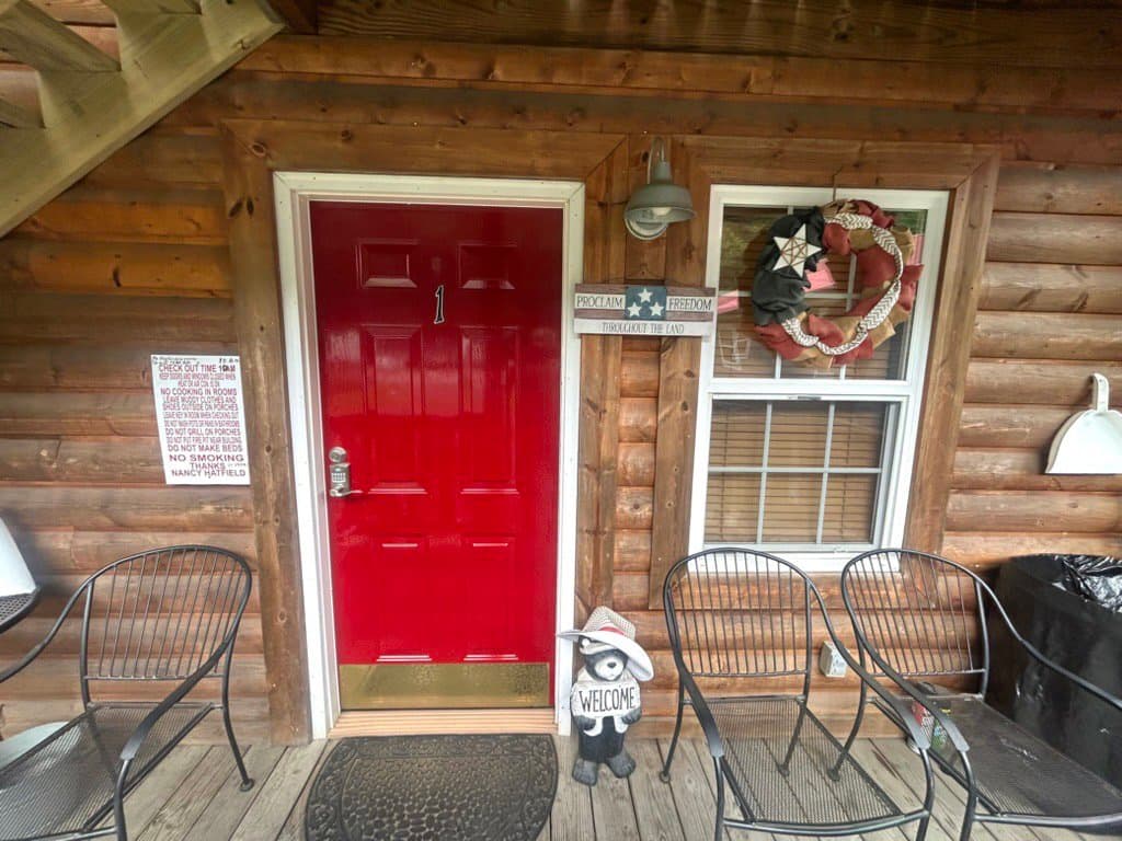 Devils Anse Cabin 1