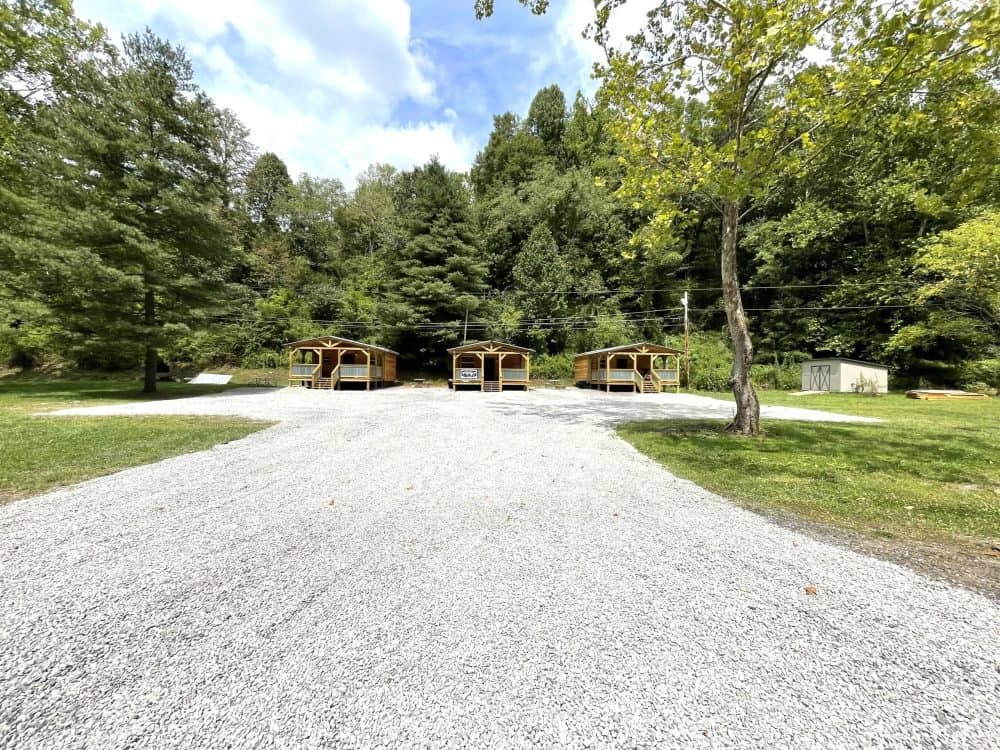 The Outlaws Hideaway Cabin 3